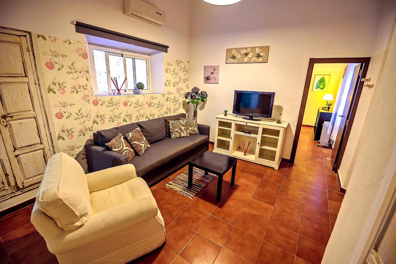 Milagros Central Apartments El Puerto de Santa María Dış mekan fotoğraf
