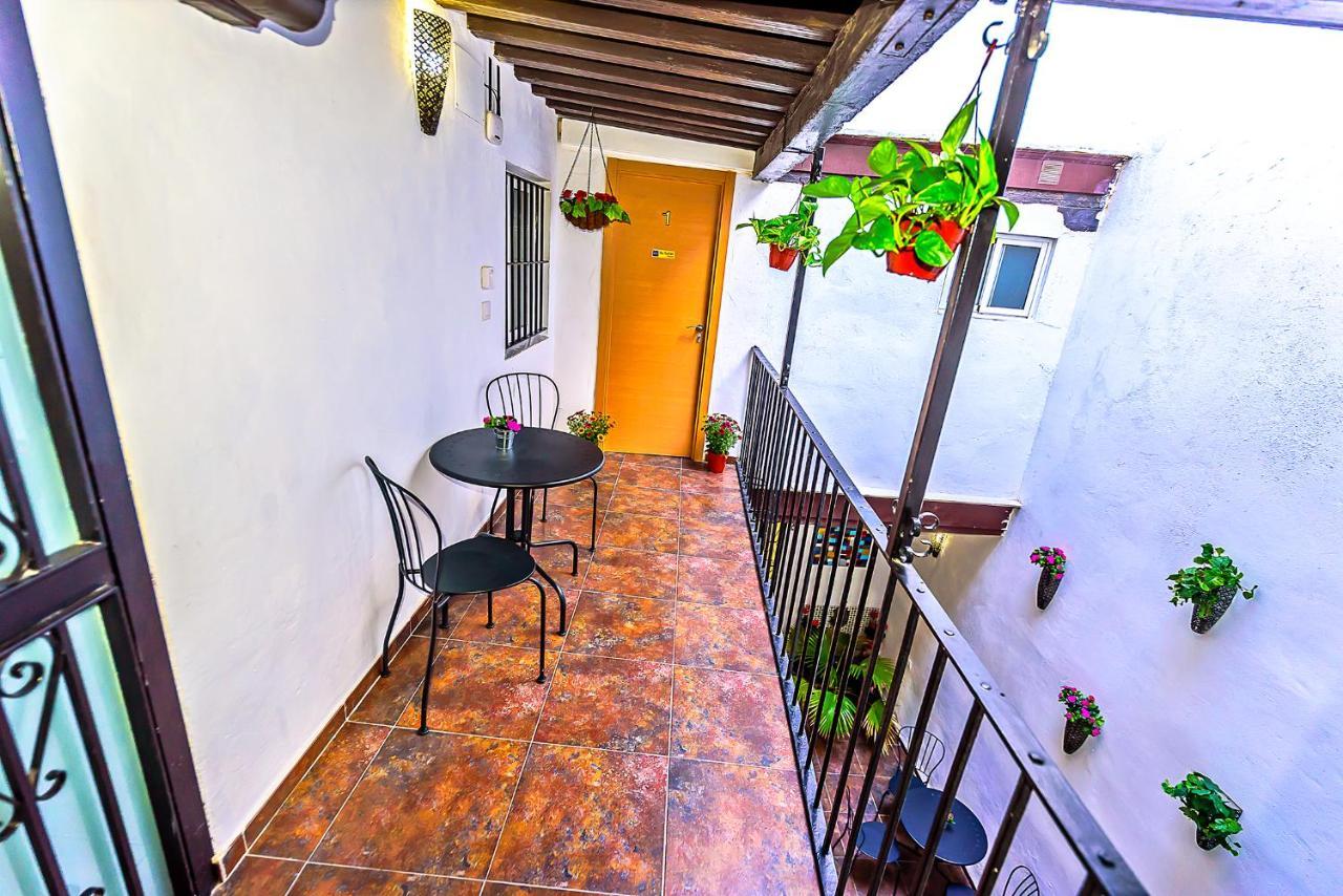 Milagros Central Apartments El Puerto de Santa María Dış mekan fotoğraf