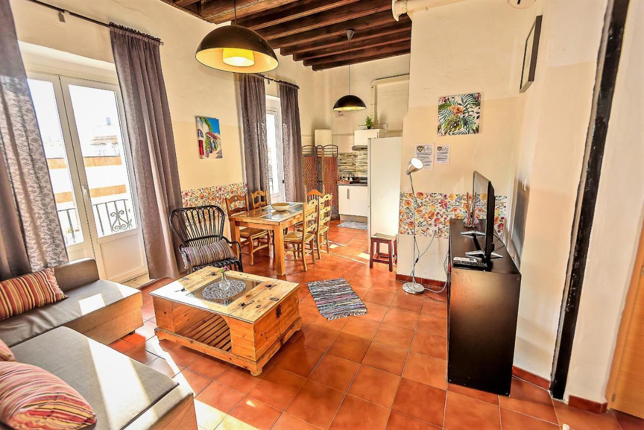 Milagros Central Apartments El Puerto de Santa María Dış mekan fotoğraf